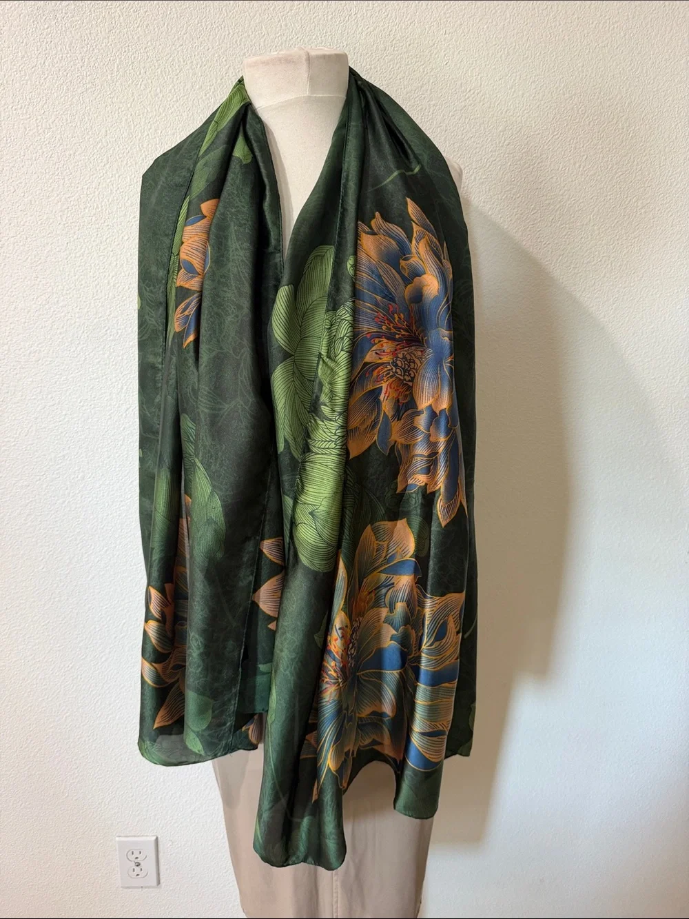 Green Floral Silk-Feel Scarf - Elegant Women’s Accessory